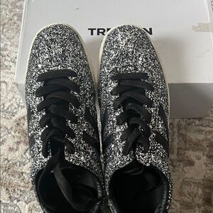 Tretorn Black and White Sneakers